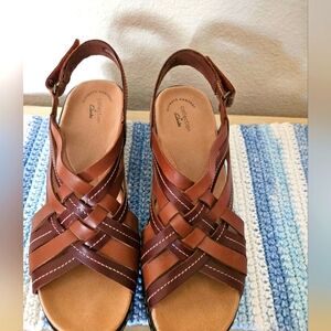 Clarks Women's Brown Sandals